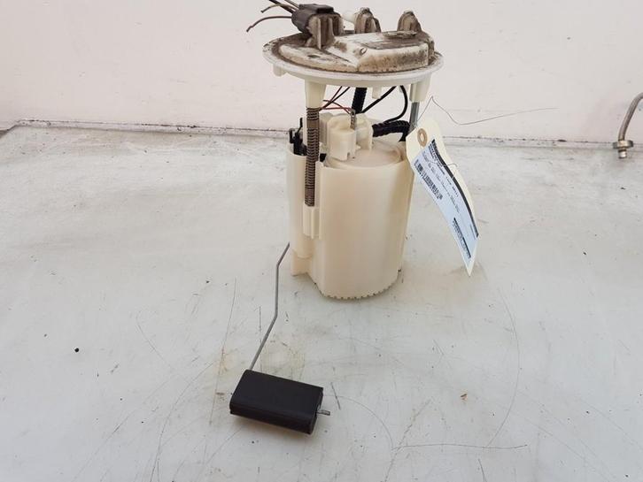 BRANDSTOFPOMP ELECT. Renault Megane III Grandtour (KZ), Auto-onderdelen, Brandstofsystemen, Renault, Gebruikt