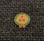 PIN - 1 - FDK - BELGIË - BELGIQUE, Collections, Autres sujets/thèmes, Utilisé, Envoi, Insigne ou Pin's