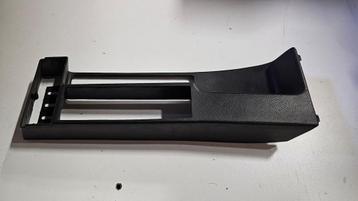 Midden console handrem antraciet casette BMW 3 serie E30 511 beschikbaar voor biedingen