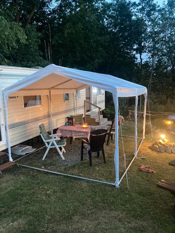 Te huur , stacaravan in de bossen van de Ardennen, Caravans en Kamperen, Stacaravans, tot en met 6, Ophalen of Verzenden