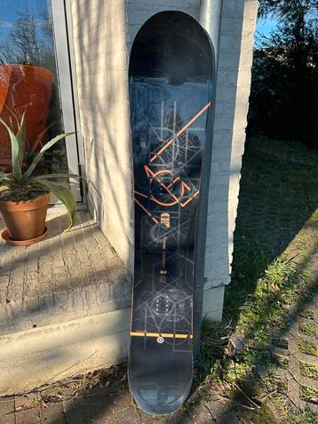 Snowboard Nidecker Megalight 163 cm beschikbaar voor biedingen