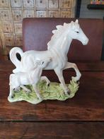 Vintage keramisch beeldje van merrie met veulen ca 1950-1970, Ophalen of Verzenden