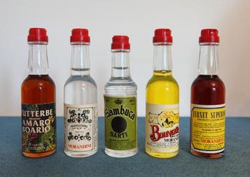 Miniatuurflesjes beschikbaar voor biedingen