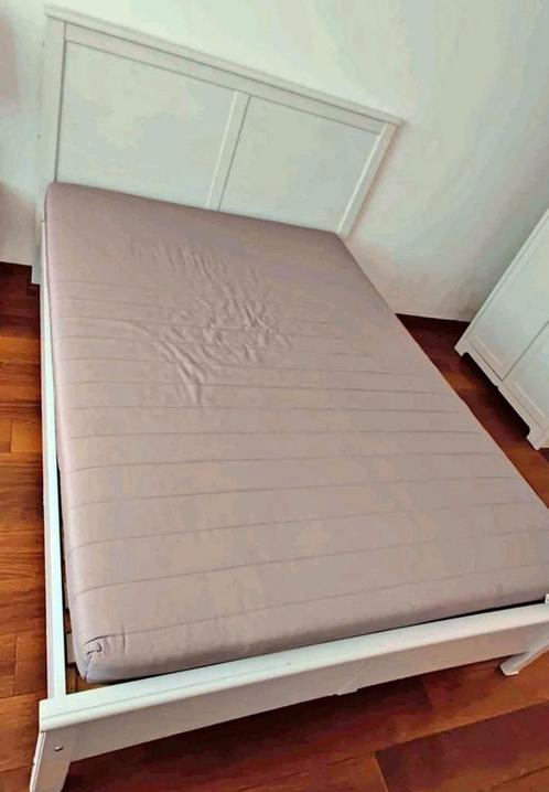 Schitterend wit houten bed 140cmx200cm met nieuwe boxsprings, Huis en Inrichting, Slaapkamer | Bedden, Zo goed als nieuw, Hout