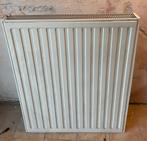 Radiator Radson 750x900, 60 tot 150 cm, 800 watt of meer, Gebruikt, 80 cm of meer