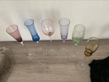 Glazen beschikbaar voor biedingen
