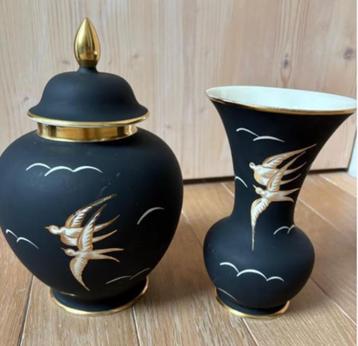Vintage mat zwart porseleinen pot en vaas met van Bavaria, Antiek en Kunst, Ophalen of Verzenden