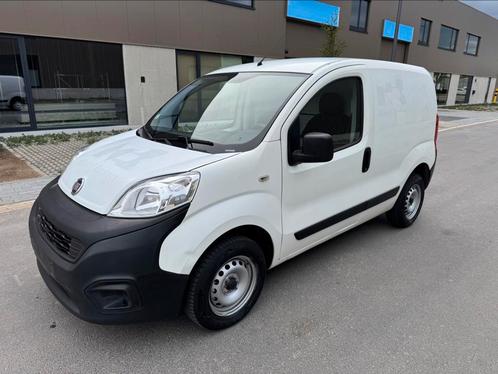 Fiat Fiorino 2018 1.3 multijet 61000km !!!!!!!, Auto's, Bestelwagens en Lichte vracht, Bedrijf, Te koop, Fiat, Ophalen