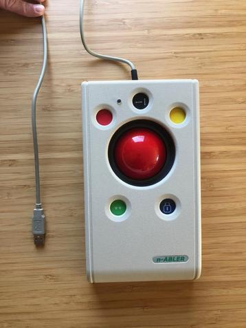 Ergonomische muisbesturing n-Abler trackball beschikbaar voor biedingen