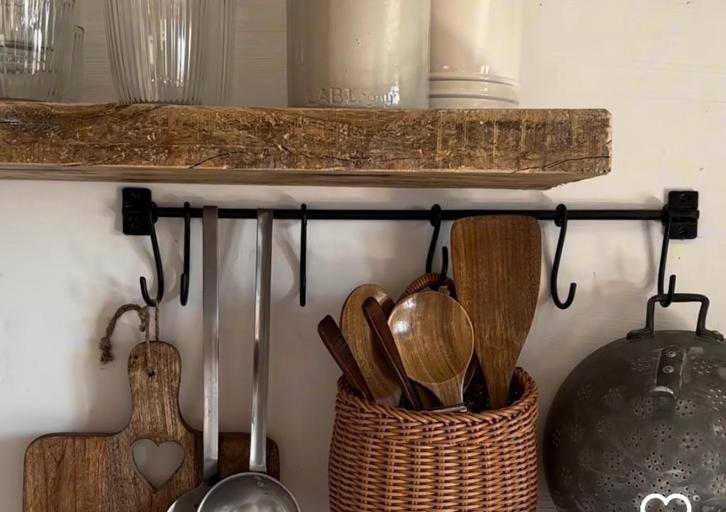 Wandkapstok met 6 Haken - Zwart - landelijk metaal, Maison & Meubles, Accessoires pour la Maison | Portemanteaux, Neuf, Portemanteau mural