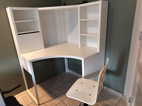 Hoekbureau Micke Ikea 100x142cm, Huis en Inrichting, Bureaus, Zo goed als nieuw, Bureau, Ophalen