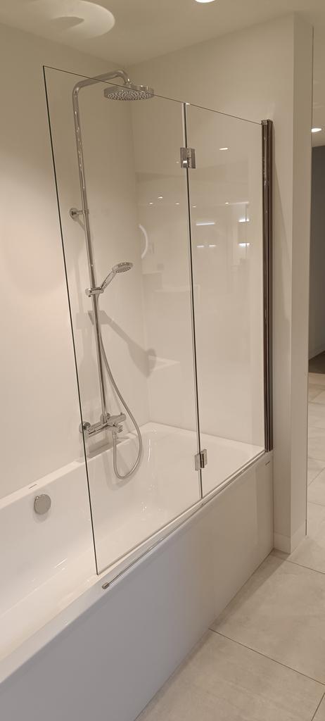 Hoogwaardig badscherm, Huis en Inrichting, Badkamer | Complete badkamers, Nieuw, Ophalen