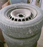 2 originele Mercedes W124 ,15 inch stalen velgen (5×112), Ophalen, Gebruikt, Mercedes-Benz