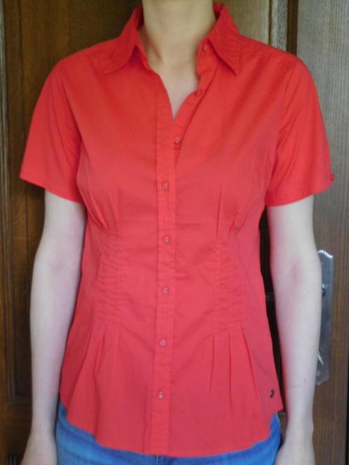 CNB rode blouse maat small M, Kleding | Dames, Blouses en Tunieken, Nieuw, Maat 38/40 (M), Rood, Ophalen of Verzenden