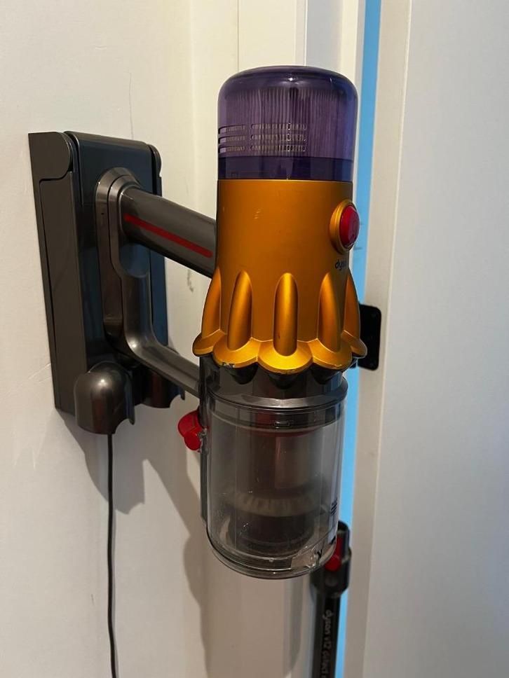 DYSON V12 Detect Slim Absolute, Elektronische apparatuur, Stofzuigers, Zo goed als nieuw, Stofzuiger, Minder dan 1200 watt, Reservoir