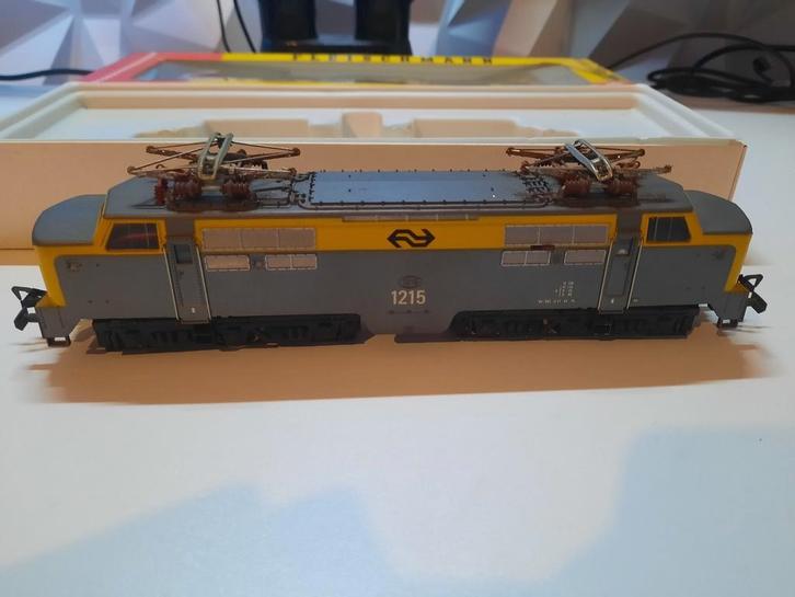 Fleischmann 4372 — Elektrische locomotief NS 1215 — Ladde, Hobby en Vrije tijd, Modeltreinen | H0, Gebruikt, Locomotief, Gelijkstroom