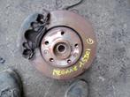 Moyeu avant droit Renault Mégane 3 1.5DCi 66kw 2012-2014, Ophalen, Gebruikt, Renault