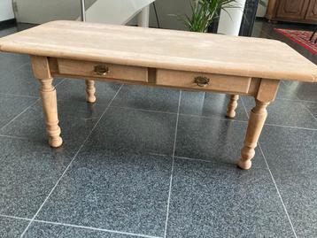 Salon tafel  beschikbaar voor biedingen