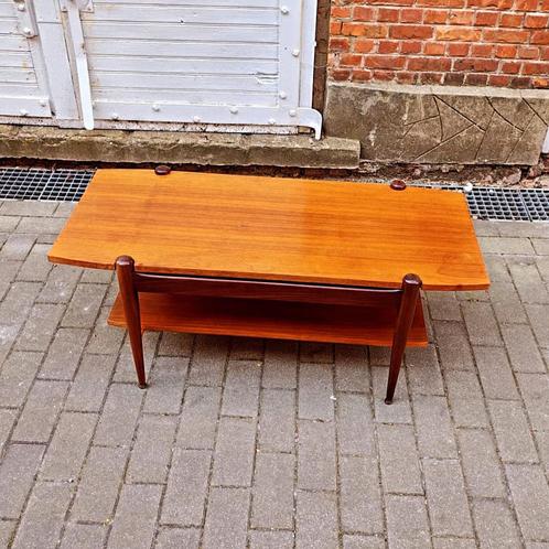 Vintage teakhouten salontafel uit de jaren 60, omkeerbaar, Antiek en Kunst, Antiek | Meubels | Tafels, Ophalen