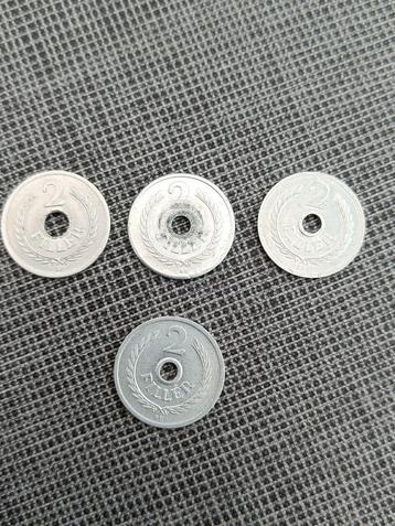 Hongarije. 2 Filler van 1950 + 1955 + 1957 ( 2 x ). beschikbaar voor biedingen