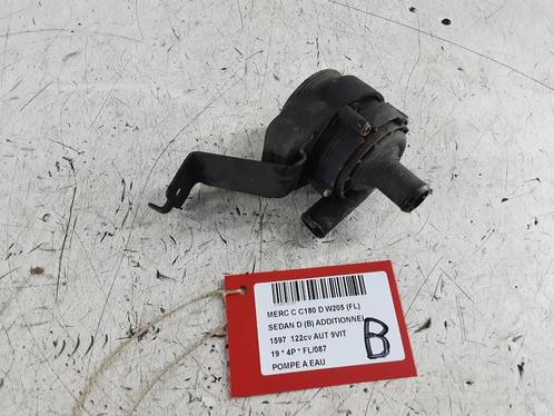 WATERPOMP Mercedes-Benz C (W205) (A2118350028), Auto-onderdelen, Airco en Verwarming, Mercedes-Benz, Gebruikt