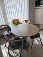 Gezellig keukentafel met bijhorende stoelen., Ophalen, Gebruikt