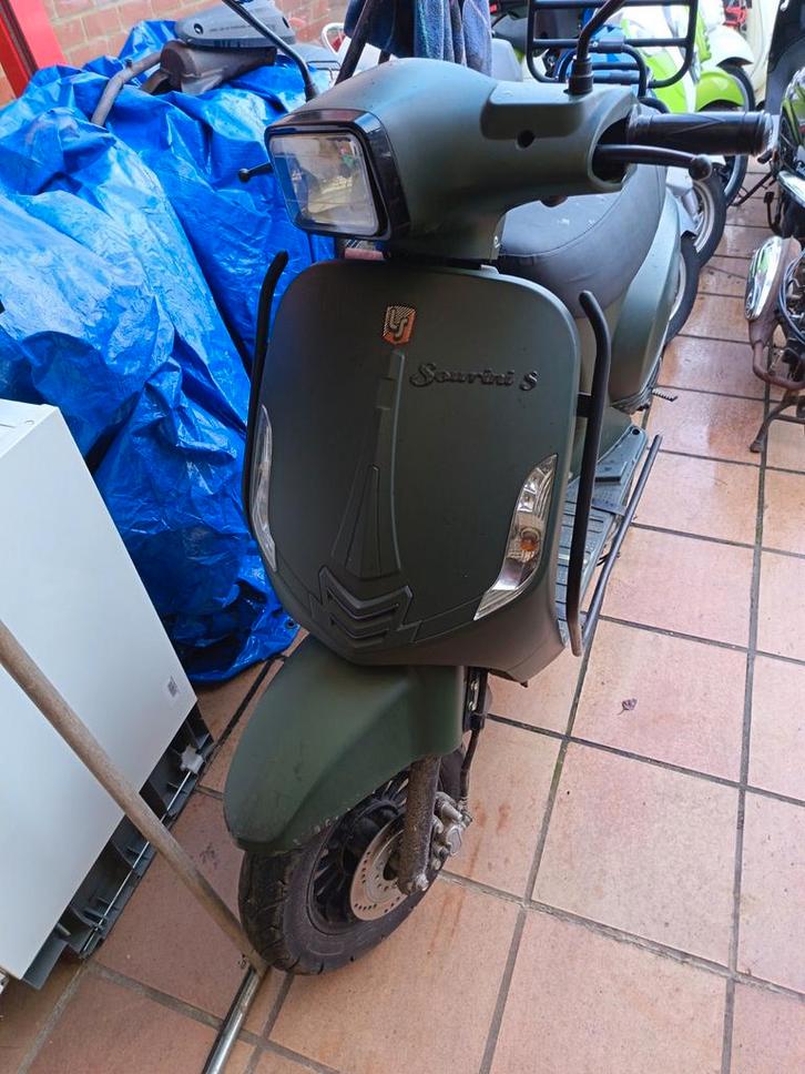 Scooter La souris sans permis vespa, Vélos & Vélomoteurs, Vélomoteurs & Scooters bridés, Gilera, Enlèvement ou Envoi