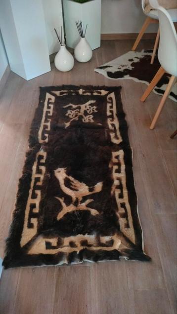 Echte authentieke huid zoals zeemvel met design. 1m63 x 75  beschikbaar voor biedingen