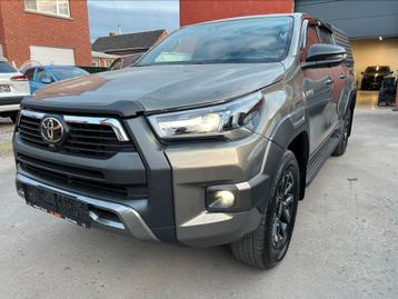 Toyota hilux Invincible 2.8 d4d Mhev 204 Pk automaat 2025, Auto's, Toyota, Automaat, 4 deurs, Euro 6, 4 cilinders