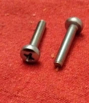 bout M4x20mm / overschot / 5 € beschikbaar voor biedingen