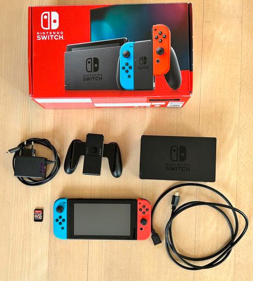 Nintendo Switch V2 + Mario Kart + HDMI, Games en Spelcomputers, Spelcomputers | Nintendo Switch, Zo goed als nieuw, Switch 2019 Upgrade