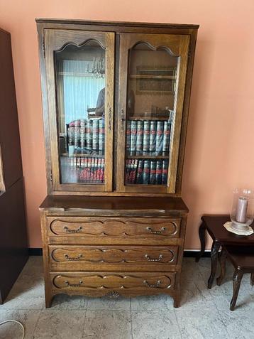 Houten Antieke Boekenkast beschikbaar voor biedingen