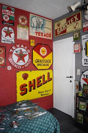 ruilen oldtimer embleem olie blik emaillebord beschikbaar voor biedingen