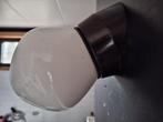 Bauhaus wandlamp, bakeliet / opaline glas, 40/50s, Ophalen of Verzenden
