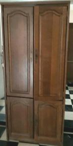 Urgent disponible armoire en bois massif 4 portes clé, Chêne, 25 à 50 cm, 150 à 200 cm, 50 à 100 cm