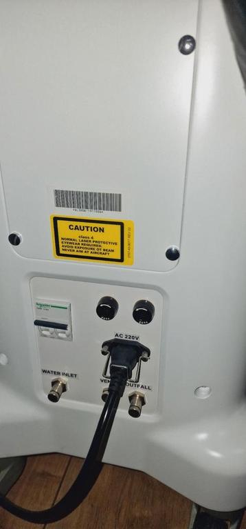 Machine d'épilation laser 3 longueurs d'onde, Electroménager, Enlèvement, Comme neuf