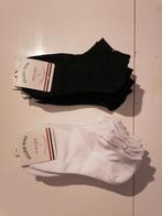 Sokken dames wit en zwart maat 38, Vêtements | Femmes, Chaussettes & Bas, Enlèvement ou Envoi, Neuf, Taille 35 à 38, Blanc