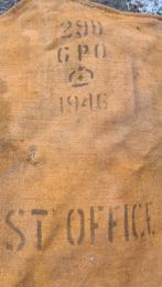 Sac de courrier militaire de l'armée anglaise 1946, Enlèvement