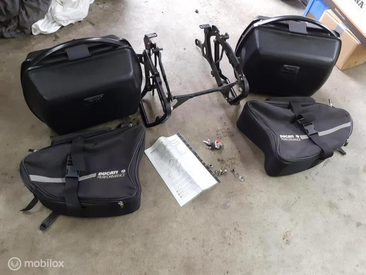 Kofferset koffers kofferrek  Multistrada 620 1000 1100, Motoren, Onderdelen | Ducati, Gebruikt, Ophalen of Verzenden