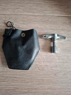 Pearl vintage jaren 70 stemsleutel voor uw drumstel in zgst, Ophalen of Verzenden, Zo goed als nieuw