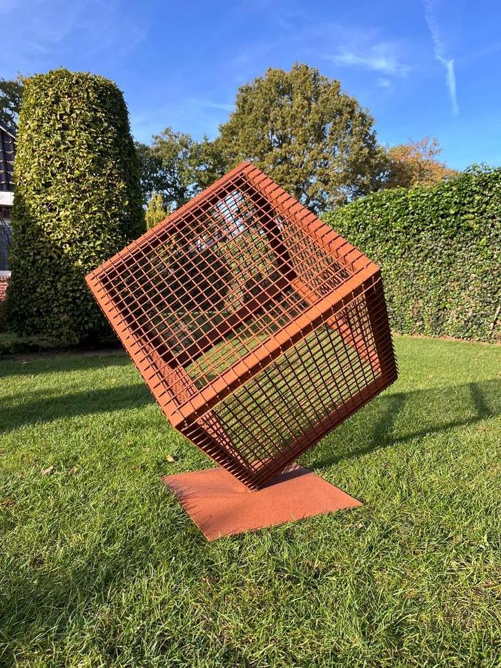 Tuinbeeld - Kunst - Roestige Kubus, Tuin en Terras, Tuinbeelden, Nieuw, Abstract beeld, Metaal, Ophalen of Verzenden