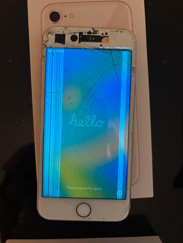 iPhone 8 64 Go, Avec simlock (verrouillage SIM), 70 %, Or, Enlèvement