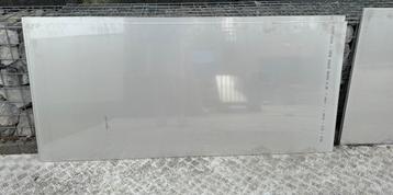 nieuwe reststukken RVS 316/316L platen 150 cm x 68 cm x 3 mm beschikbaar voor biedingen