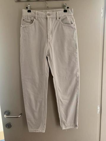 Witte jeans broek maat S beschikbaar voor biedingen