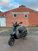 Piaggio zip a klasse, Fietsen en Brommers, Ophalen, Zo goed als nieuw, Zip