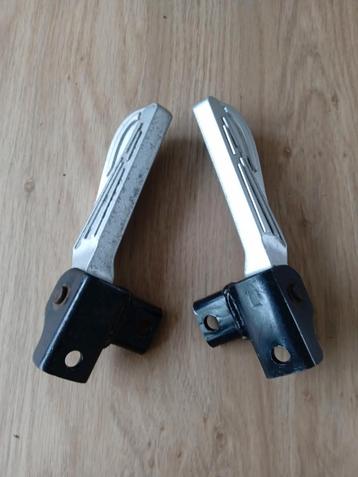 Voetrust sym fiddle 3 50cc scooter, Fietsen en Brommers, Ophalen of Verzenden, Zo goed als nieuw