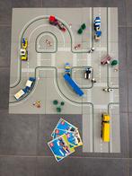 Lego wegenplaten met verschillende voertuigen en accesoires, Verzenden, Zo goed als nieuw, Lego