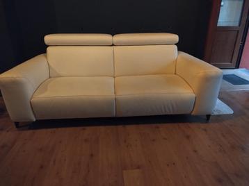 Sofa vynilleder wit drie plaatsen  beschikbaar voor biedingen