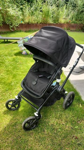 Poussette Bugaboo FOX2 + Nacelle + Chancelière + Parasol + A