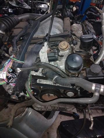 Mercedes 320 benzine motor blok 